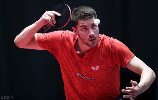 西独特足球 西独特足球